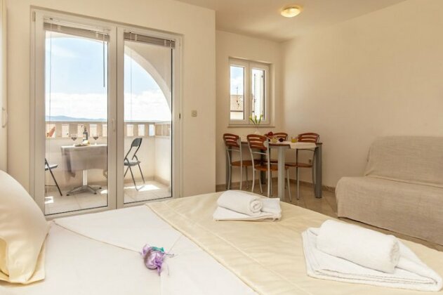 Sunset Apartments Bol - Photo4