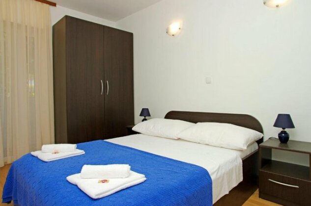Villa Dalmatia Bol - Photo4
