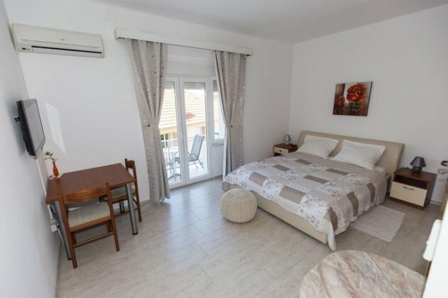 Apartment Davorka - Photo3