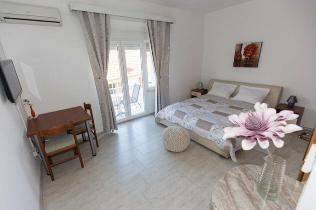 Apartment Davorka - Photo5