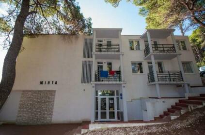 Hotel Mirta