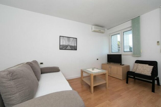 Apartments Villa Mili - Photo2