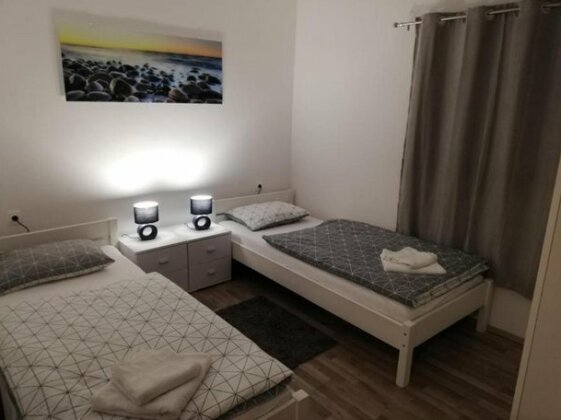 Apartments Breskic - Photo5