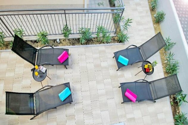 Bacan Family Apartments - Photo4
