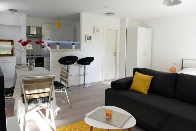 Dalia & Mak Apartments - Photo2