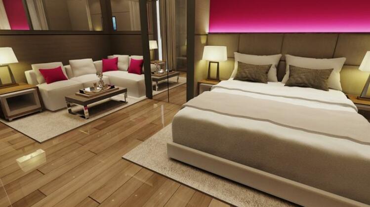 Maccani Luxury Suites Apartments - Photo4