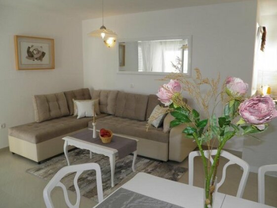 Apartments Perla Dinjiska - Photo5
