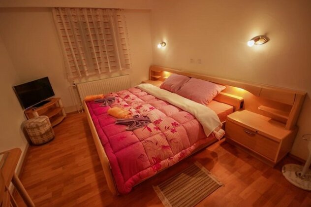 Guesthouse Venera - Photo5