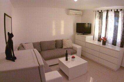Apartment near Old Town Dubrovnik with terrace
