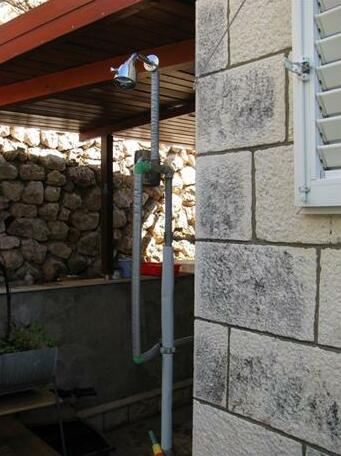 Apartment & Rooms House with Garden - Photo3