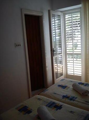 Guest House Mis - Photo4