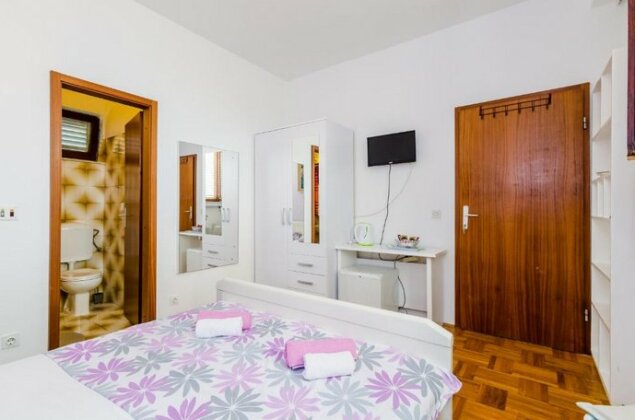 My Corner Rooms - Photo5