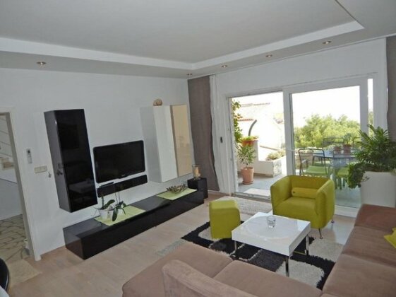 Lavander Apartments Omis - Photo4
