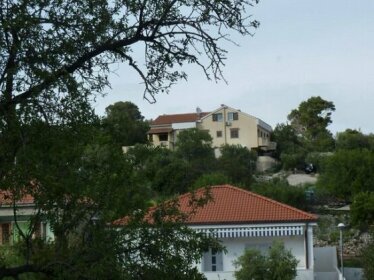 Guest House Lucija Dugi Otok