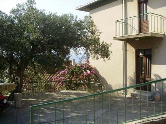 Apartment Frane Dugi Rat - Photo4
