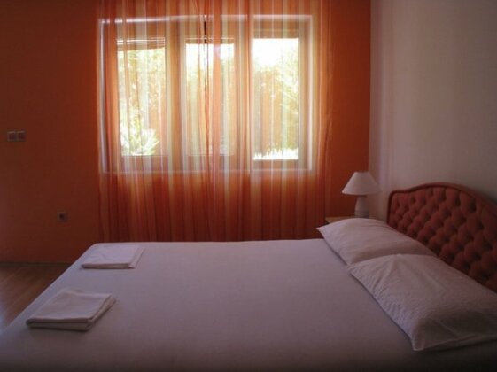 Apartments Miljak Dugi Rat - Photo5