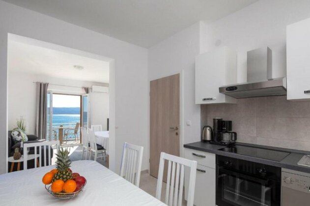 Ultra New XXL apartment 20 meters from the beach - Photo2