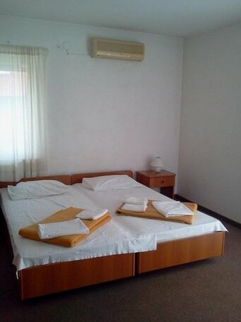 Rooms San Dugo Selo - Photo5