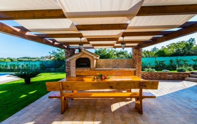 Leda Villa - Photo4