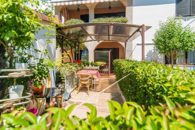 Apartment Vilma Funtana - Photo2