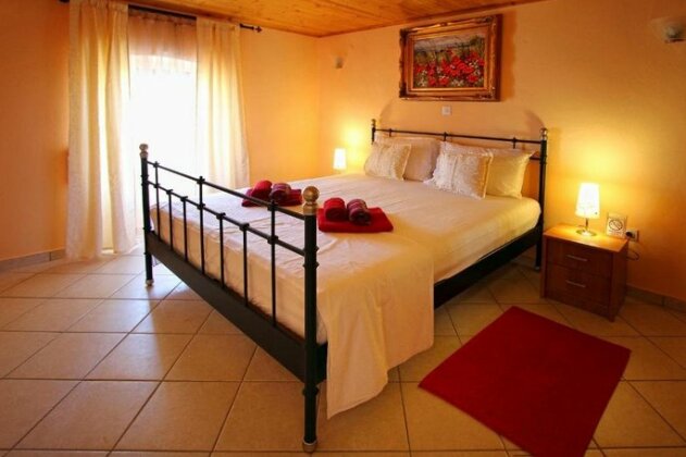 Holiday Home Marko Funtana - Photo2