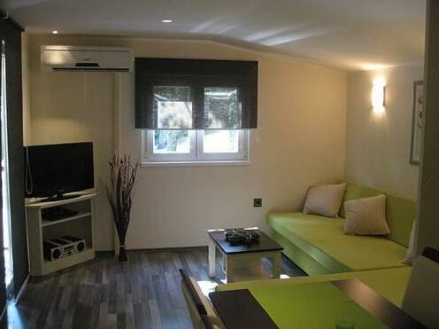 Mobile Homes Zelena Laguna - Photo3