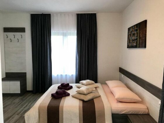 Guest House Klanfar - Photo2