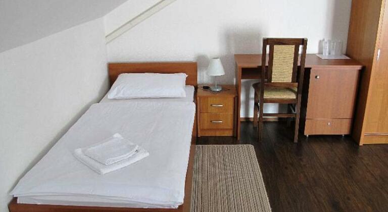 Plitvice Palace - Photo5