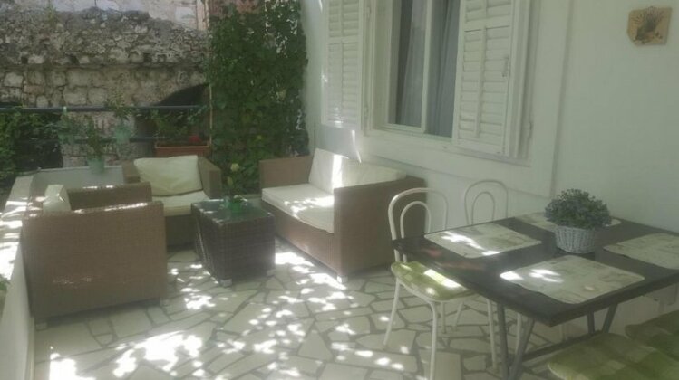 Apartment Lipa Mala - Photo3