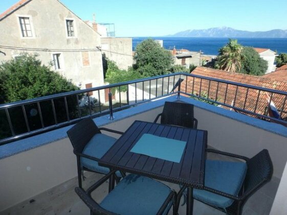 Apartments Kolombo - Photo2