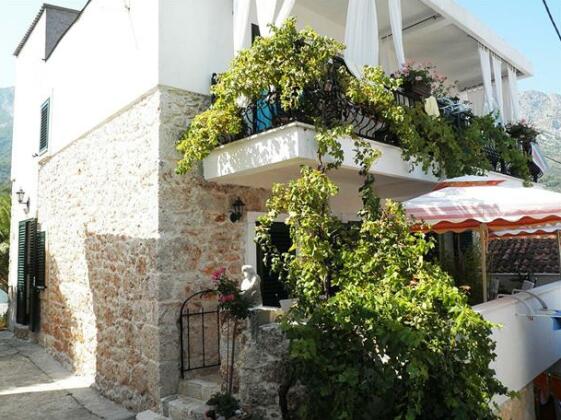 Villa Niko - Photo5
