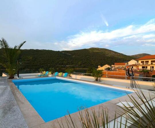 Apartments Holidays Roko - Photo4