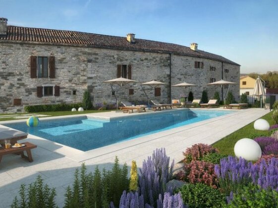 Villas Martincici with large pool