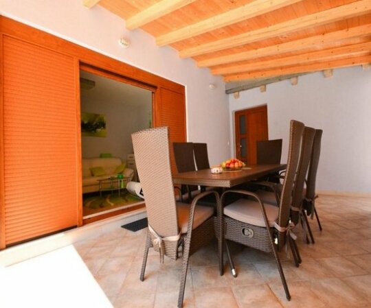 Holiday Home Belmondo - Photo5