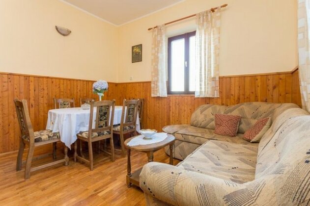 Holiday Home Urlovic - Photo5