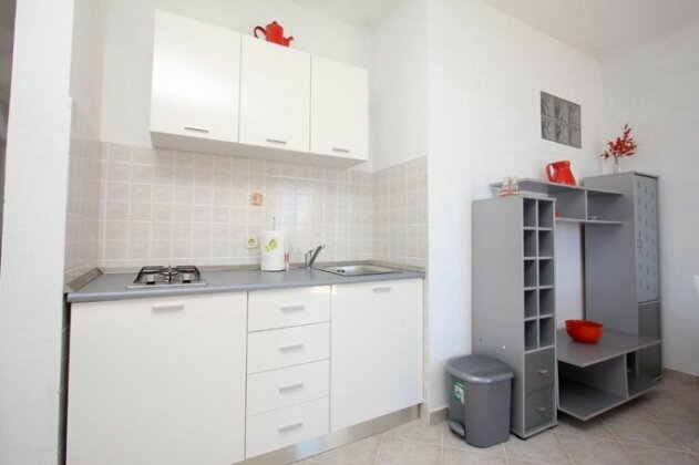 Robinson Edita - Photo5