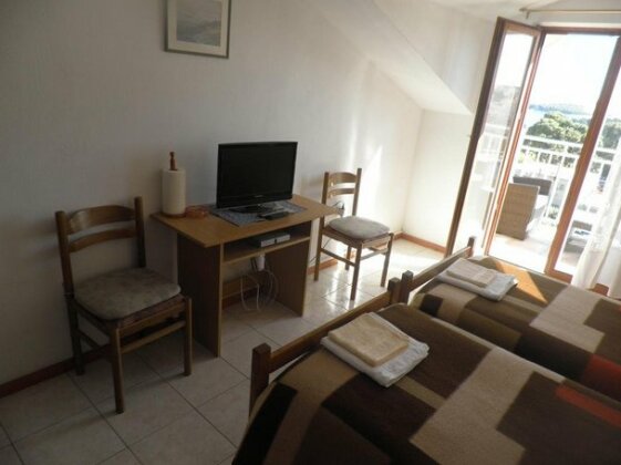 Apartments Frane - Photo2