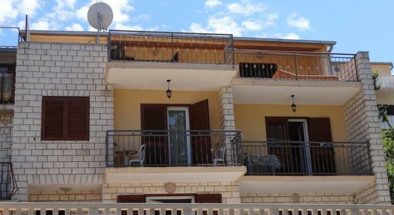Apartments Ivanka Hvar Town - Photo2