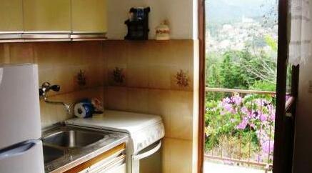 Apartments Jelsa-island Hvar - Photo2