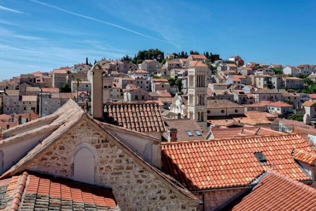 Charming Old Town Apartments Hvar Town
