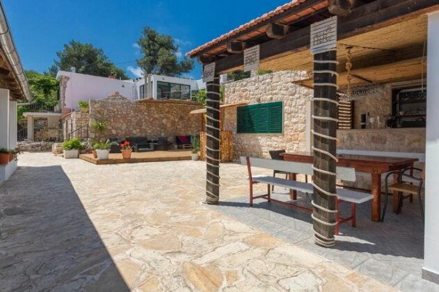 Golden Bay Hvar Town - Photo5