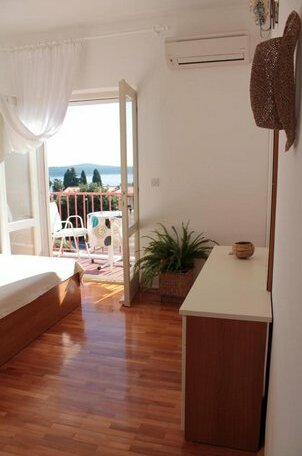 Guest House Mediterranean - Photo4