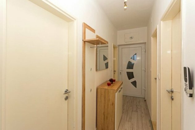 Hvar Harbor Luxury - Photo3