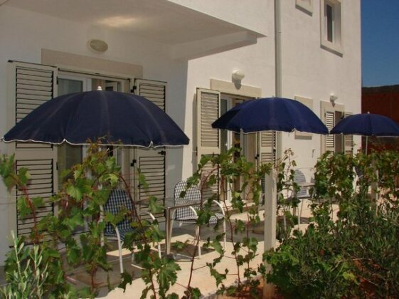 Rooms & Studio Villa Fio - Photo3