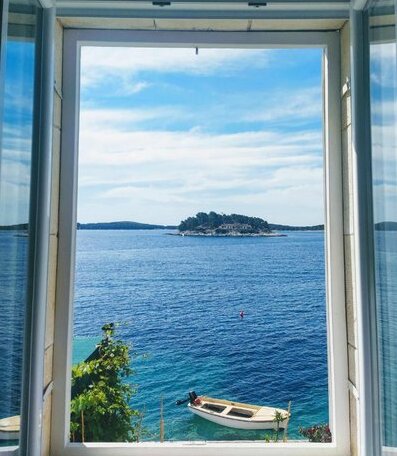 Seafront rooms Hvar Town - Photo2