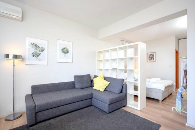 Studio Apartman Bova - Photo3