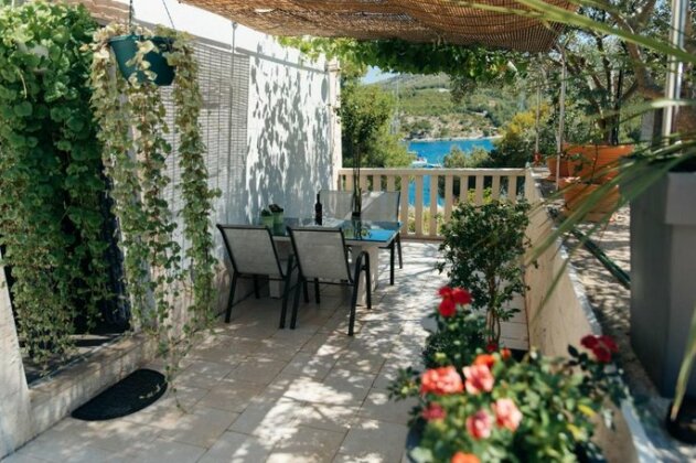 Sunset Villa Hvar 1 - Photo3