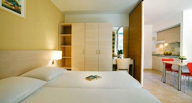 Canvas Holidays Mobile Homes Solaris - Photo2