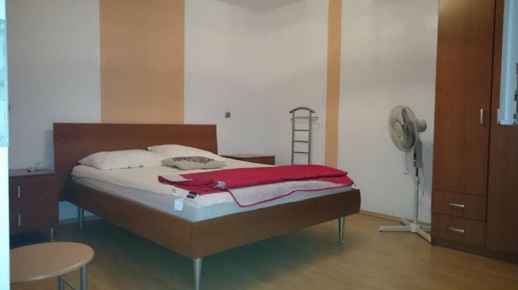 Holiday Home Dutch - Photo4