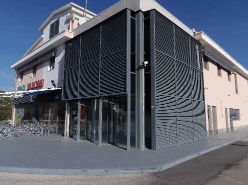 Motel Interpetrol - Photo3